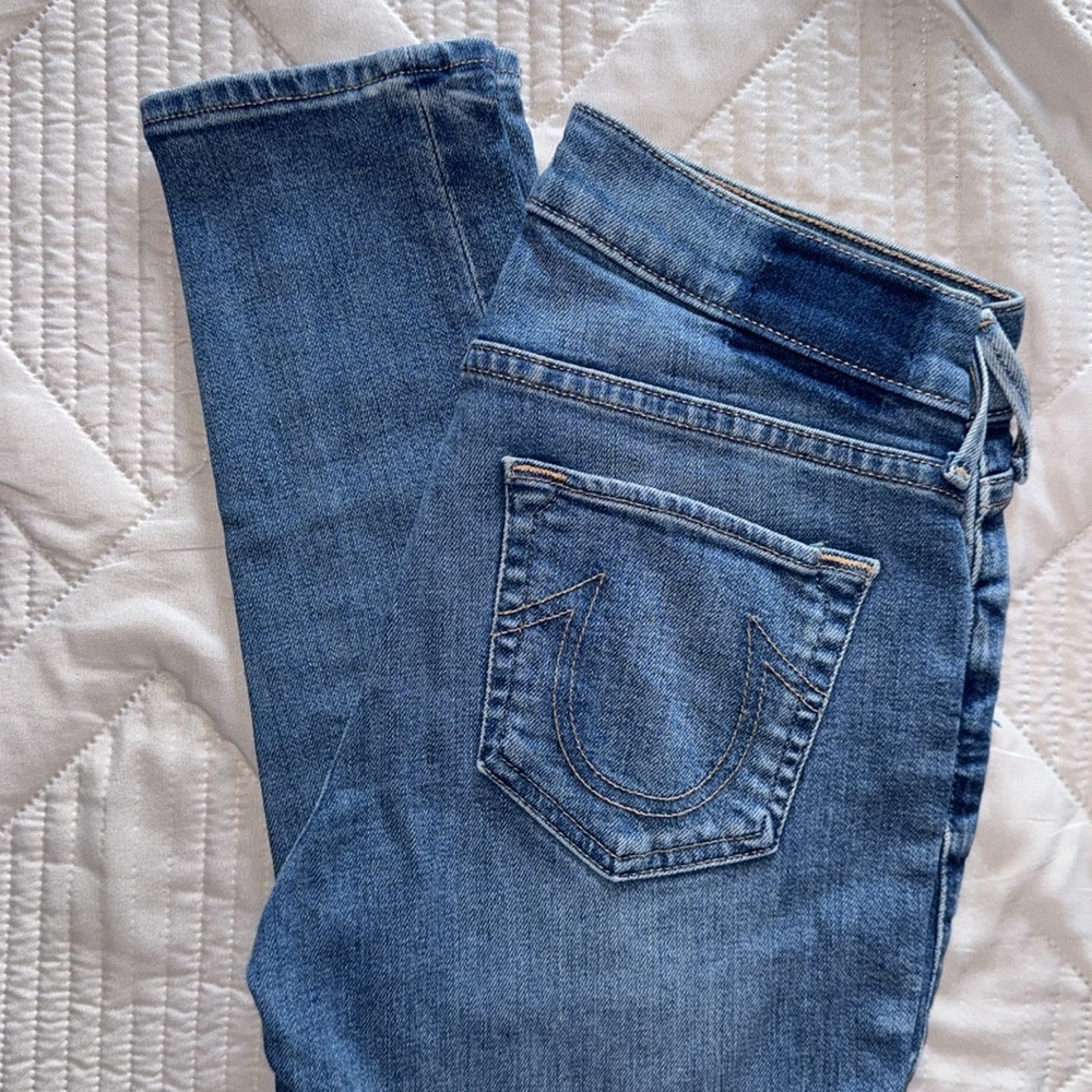 True Religion Halle Mid Rise Skinny jeans . Size 26